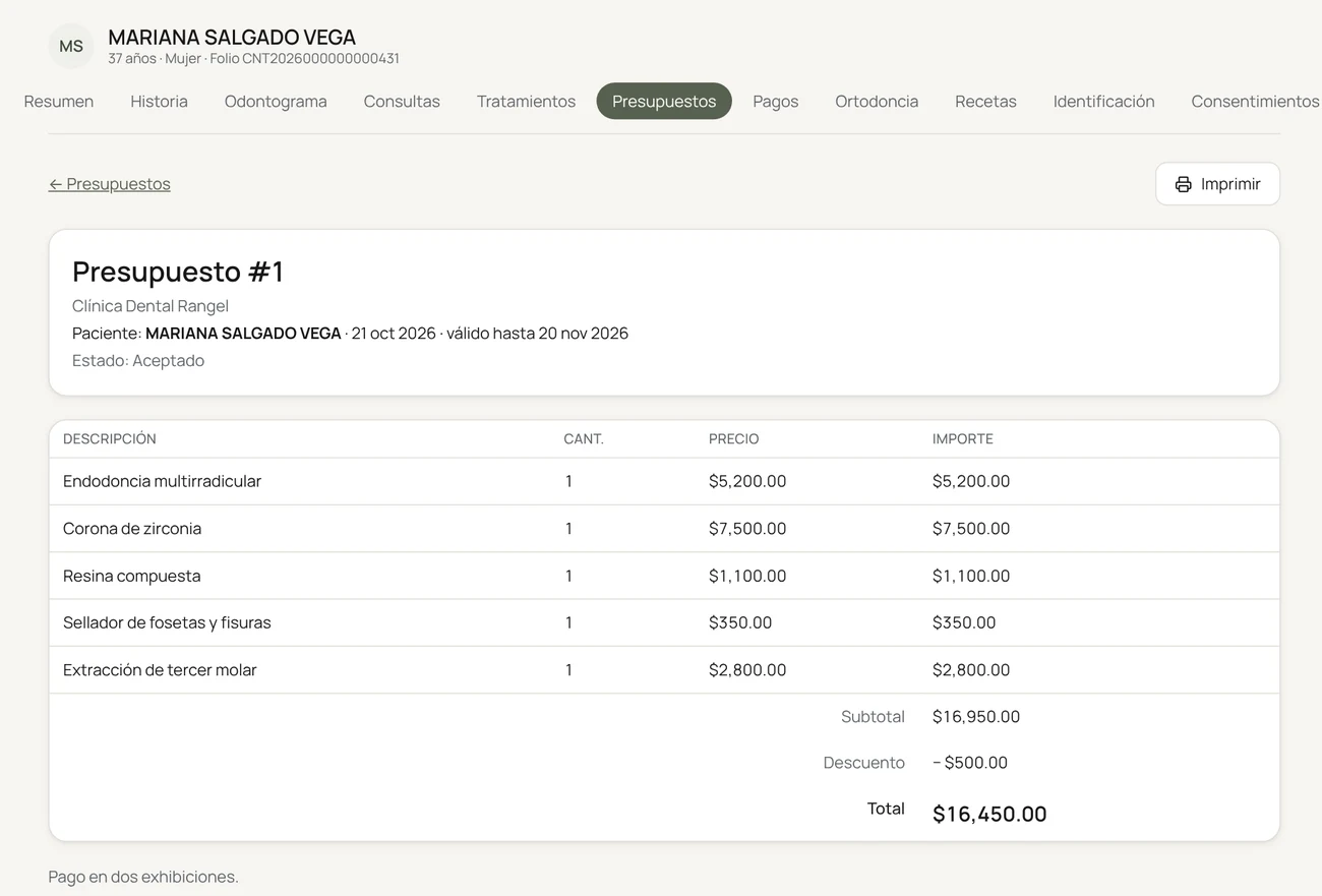 Hoja del plan de tratamiento dental en Continuum con tratamientos, avance, total y saldo
